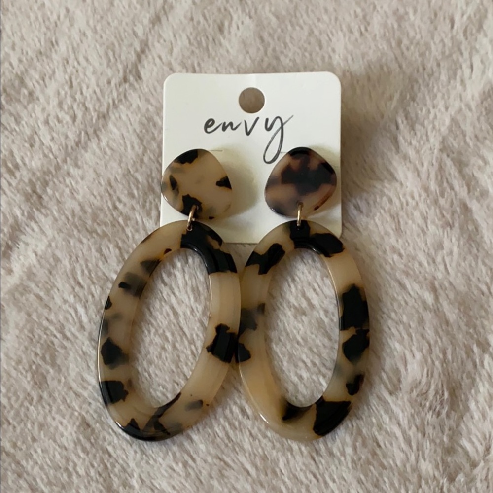 Envy Chelsea Earrings